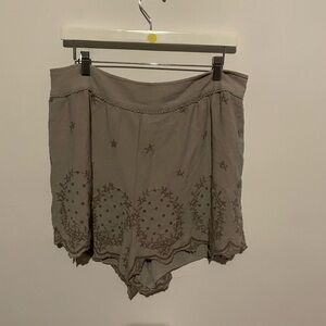 Knox Rose‎ Embroidered Gray Shorts xl